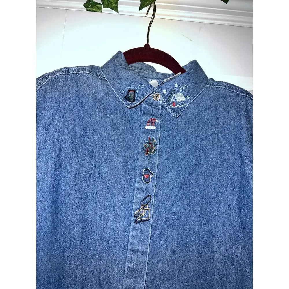 Capacity denim button down long sleeve blouse winter theme snow embroidered MED